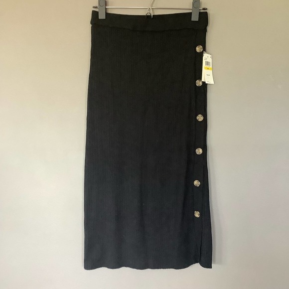 Hippie Rose Button Sweater Skirt - Picture 4 of 7